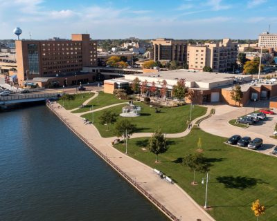 Best Western Premier Waterfront Hotel in Oshkosh, WI